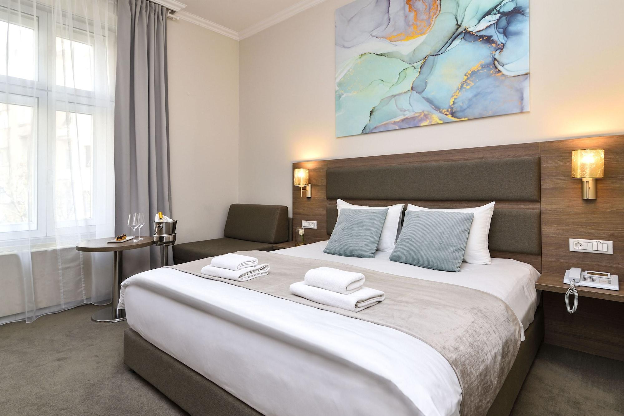 Hotel Opera Garni Belgrád Kültér fotó
