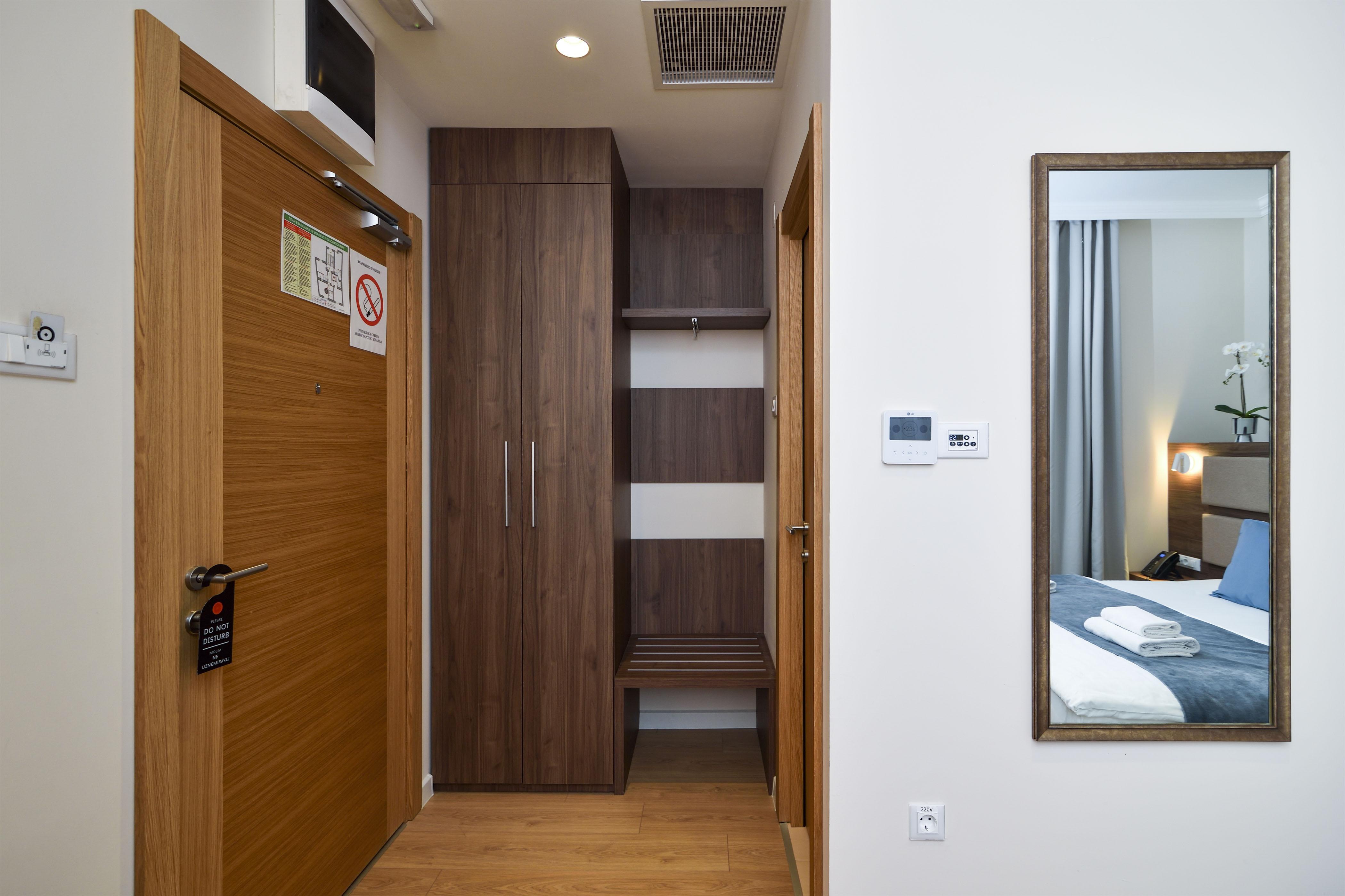 Hotel Opera Garni Belgrád Kültér fotó